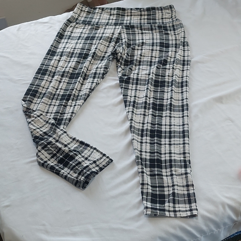 Black and White Checkered Leggings Super Soft XL